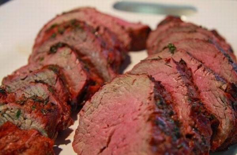 M&oacute;n thịt b&ograve; t&aacute;i kiến độc đ&aacute;o của người d&acirc;n Tam Đảo