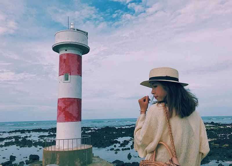 Check in ngọn hải đăng trên hòn Mù Cu – Lý Sơn