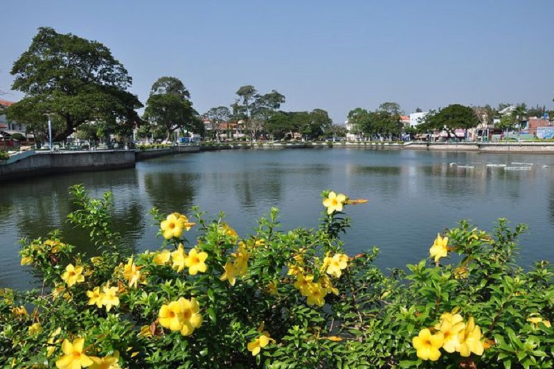 Hồ Trúc Giang - Viên ngọc xanh giữa lòng thành phố Bến Tre