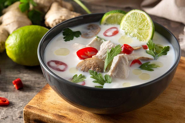 Tom Kha Kai (Tom Kha Gai) Tom Kha Kai (Tom Kha Gai)