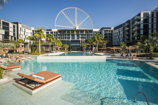 Khách sạn Caesars Resort