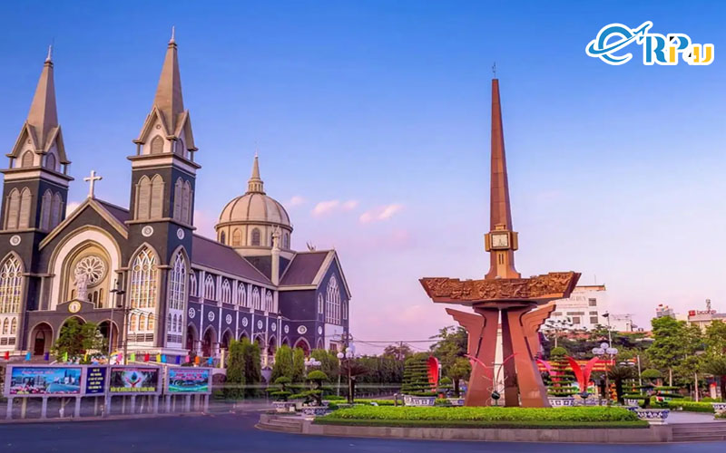 Du lịch Bình Dương là phương án du lịch tránh xa những ồn ào xô bồ Sài Gòn đang hot rần rần