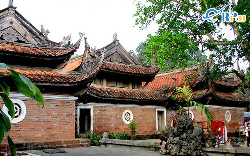 Lễ hội chùa Tây Phương được diễn ra vào ngày 6/3 âm lịch và kéo dài đến ngày 10/3 âm lịch hằng năm Lễ hội chùa Tây Phương được diễn ra vào ngày 6/3 âm lịch và kéo dài đến ngày 10/3 âm lịch hằng năm