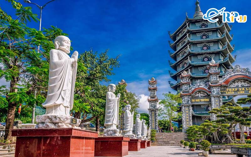 Thời điểm thích hợp nhất để bạn tham quan chùa Linh Ứng đó chính là khoảng tháng 3 cho đến tháng 9 hằng năm Thời điểm thích hợp nhất để bạn tham quan chùa Linh Ứng đó chính là khoảng tháng 3 cho đến tháng 9 hằng năm