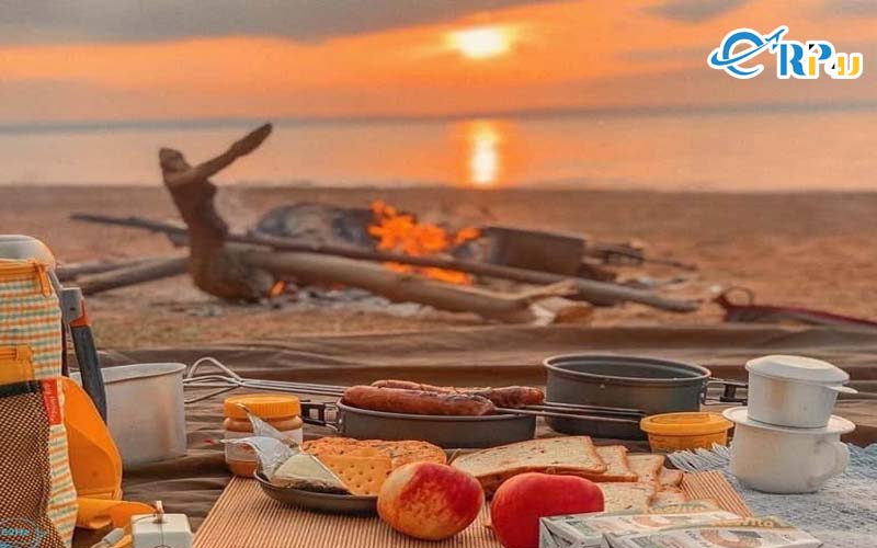 Ngắm hoàng hôn và bình minh bên hồ Ngắm hoàng hôn và bình minh bên hồ