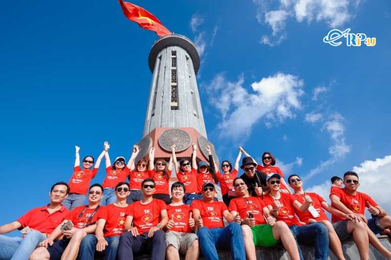 Thuyết minh về cột cờ Lũng Cú