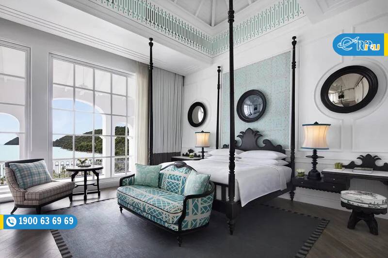 Kh&aacute;ch sạn Praha Ph&uacute; Quốc