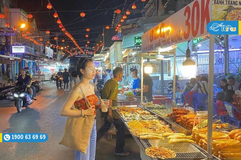 Chợ đ&ecirc;m Ph&uacute; Quốc c&oacute; mấy khu