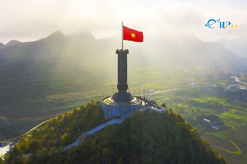 Cột cờ Lũng Cú ở đâu?