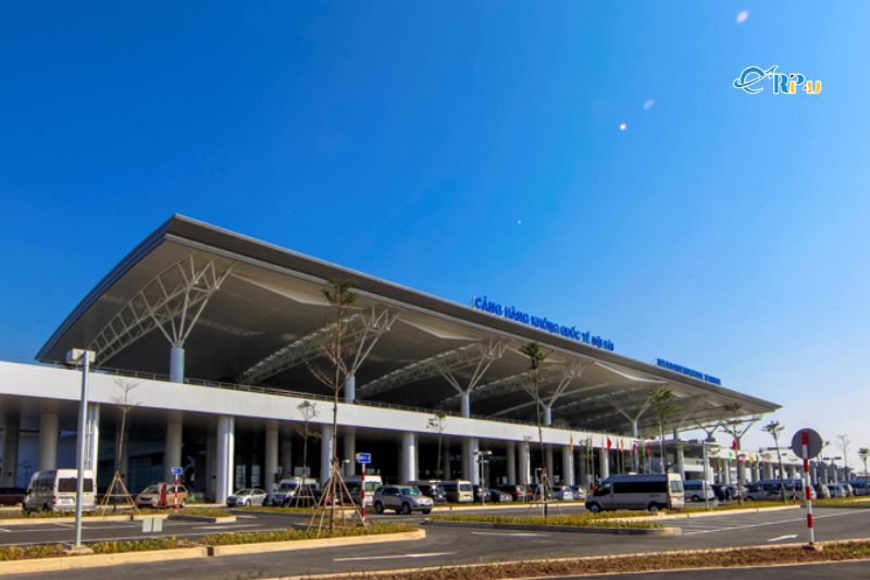 Di chuyển đến sân bay Nội Bài bằng cách nào?