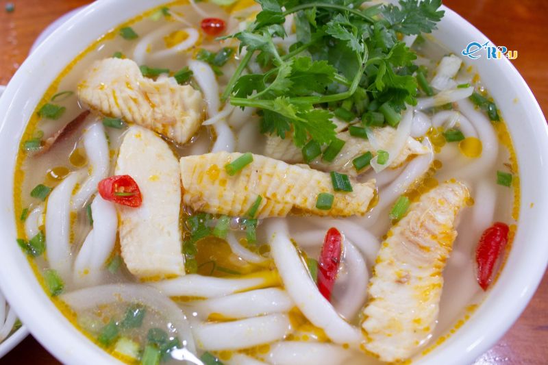 Bánh canh cá lóc