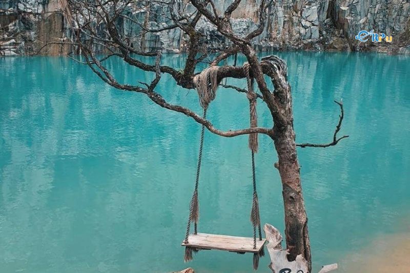 Khám phá Tuyệt Tình Cốc Đà Lạt - Hồ nước xanh ngọc bích giữa núi rừng