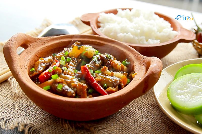 Cá Bống thác kho riềng