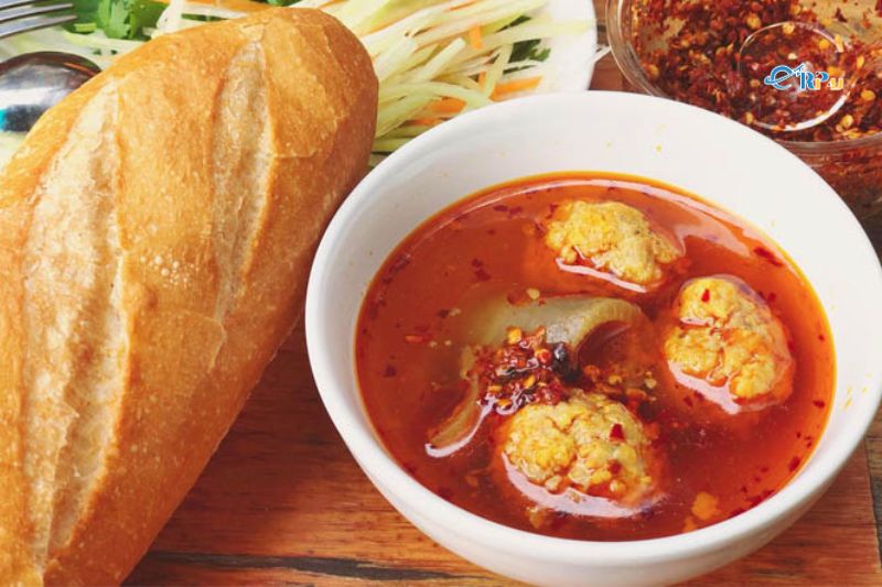 Bánh mì xíu mại