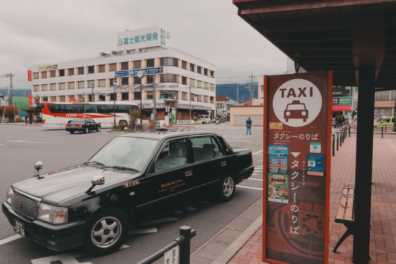 Taxi tại Nhật Bản
