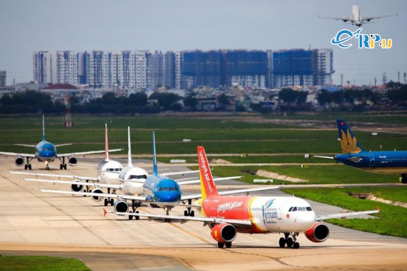Hãng hàng không nào đang khai thác chuyến bay Sài Gòn  - Nha Trang 