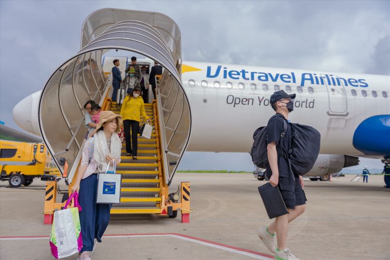 Tham khảo giá vé máy bay Vietravel Airlines