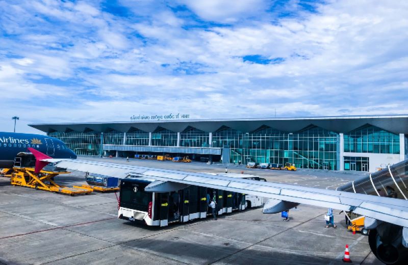 Thời điểm bay đến Vinh vắng và ít người nhất