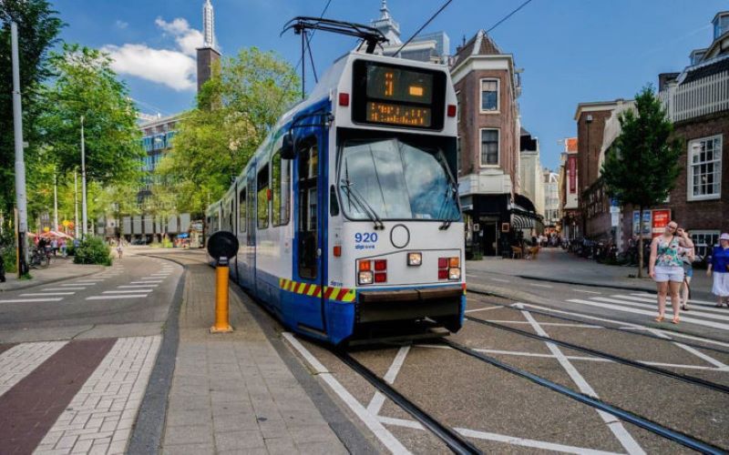 Phương tiện được sử dụng phổ biến khi du lịch tại Hà Lan Phương tiện được sử dụng phổ biến khi du lịch tại Hà Lan