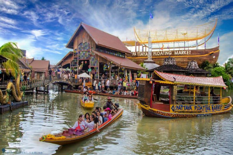Chợ Nổi 4 Miền - Four Regions Floating Market