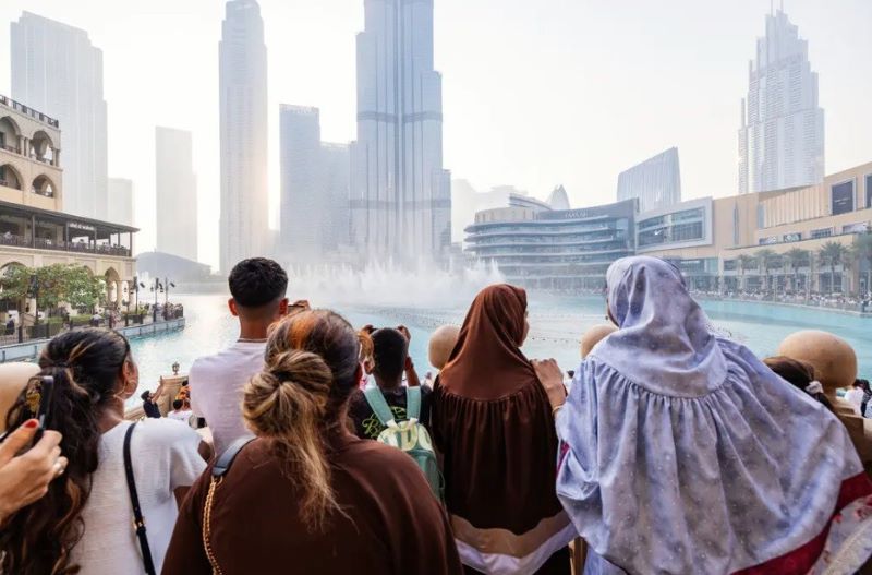 Những thuận lợi và khó khăn khi tới Dubai du lịch hoặc sinh sống Những thuận lợi và khó khăn khi tới Dubai du lịch hoặc sinh sống