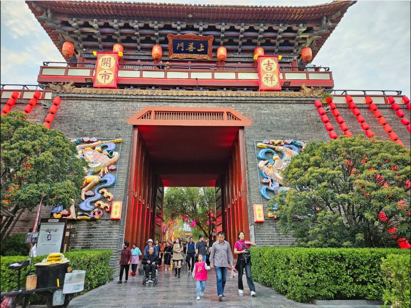 Những thuận lợi và khó khăn khi tới Lạc Dương du lịch hoặc sinh sống Những thuận lợi và khó khăn khi tới Lạc Dương du lịch hoặc sinh sống