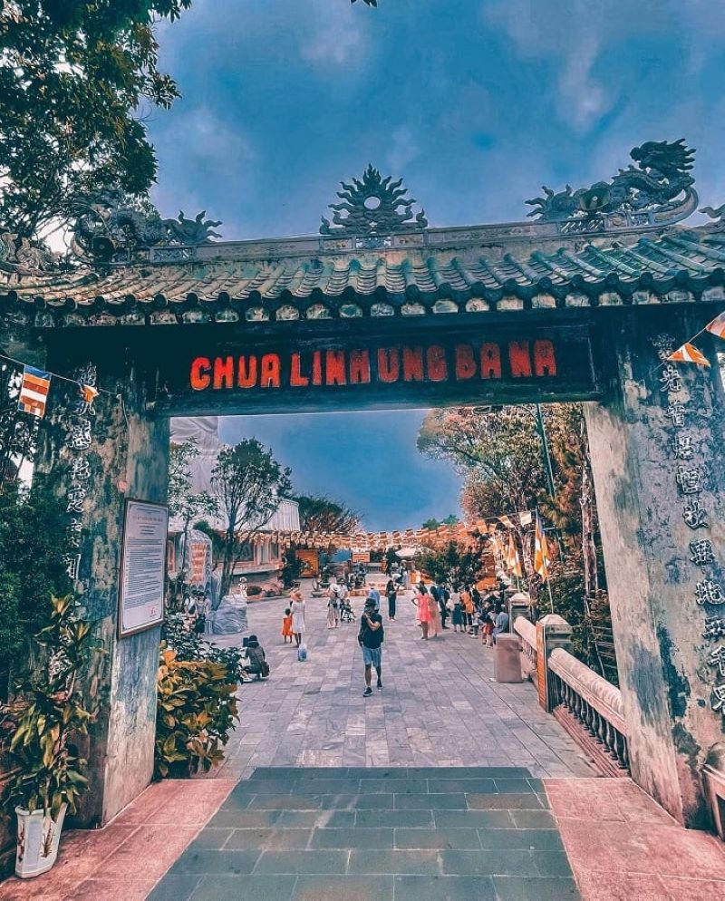 Giới thiệu về chùa Linh Ứng