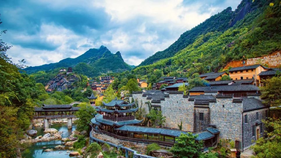 Vọng Tiên Cốc được đánh giá là điểm đến hấp dẫn Vọng Tiên Cốc được đánh giá là điểm đến hấp dẫn