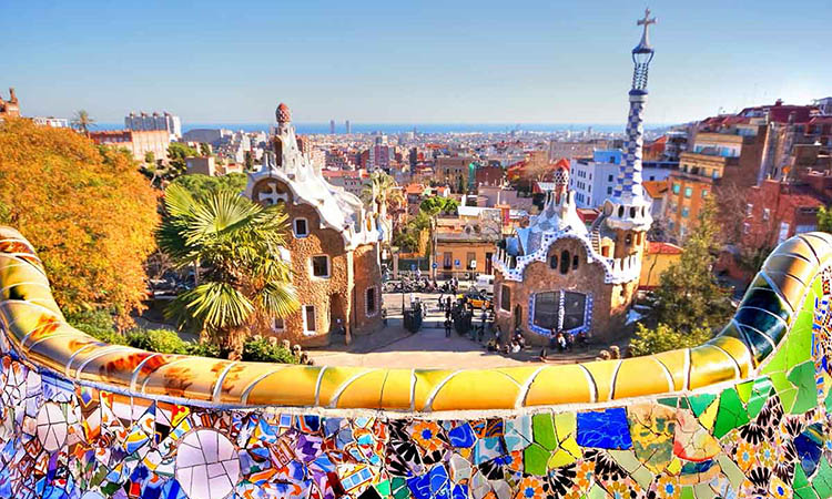 Mùa du lịch cao điểm ở Malaga Mùa du lịch cao điểm ở Malaga