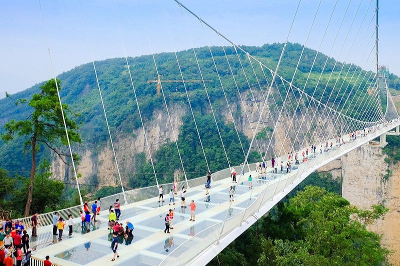 Phương tiện di chuyển đi du lịch Trương Gia Giới