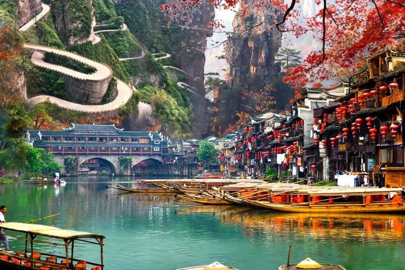 Giới thiệu chung về tour du lịch Trương Gia Giới - Phượng Hoàng Cổ Trấn