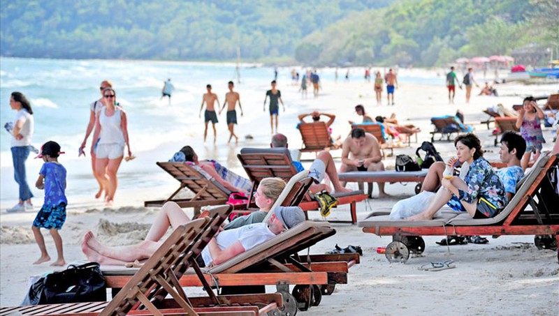 Dép xỏ ngón sẽ giúp bạn dễ dàng di chuyển Dép xỏ ngón sẽ giúp bạn dễ dàng di chuyển