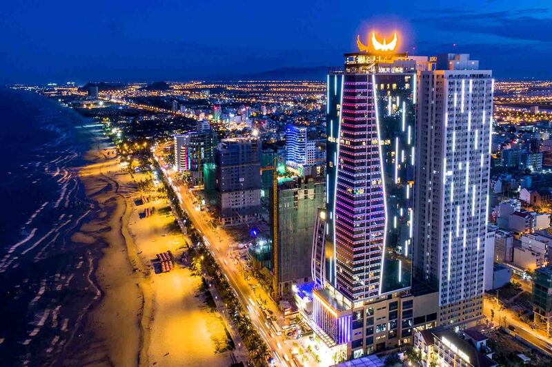 Khách sạn cao cấp có chi phí tương đối cao Khách sạn cao cấp có chi phí tương đối cao