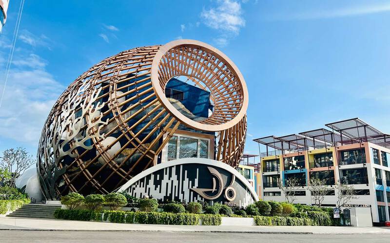 Nhà Hát Đó Nhà Hát Đó