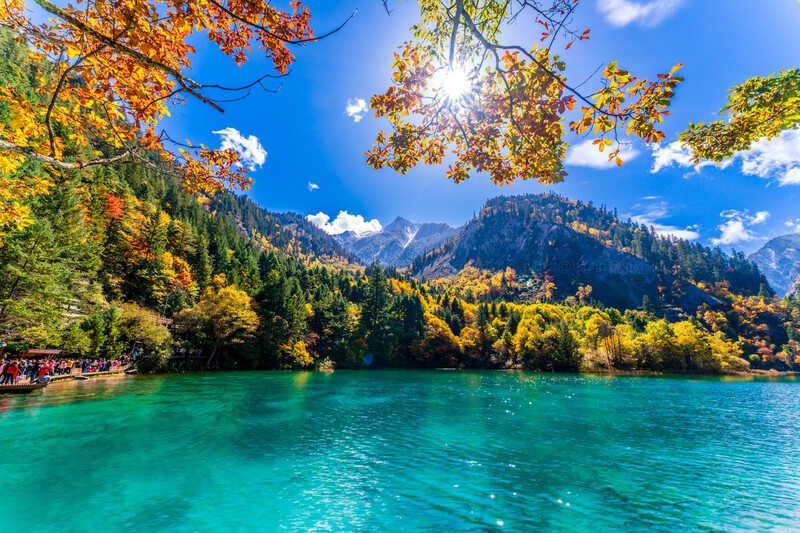 Thời điểm tháng 9 - tháng 11 là khi Cửu Trại Câu vào độ đẹp nhất Thời điểm tháng 9 - tháng 11 là khi Cửu Trại Câu vào độ đẹp nhất