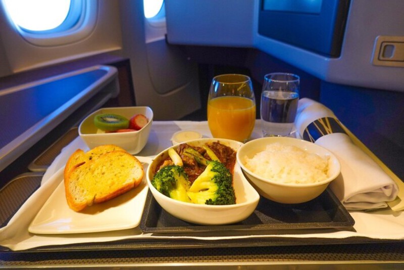 Dịch vụ ẩm thực cao cấp và đa dạng