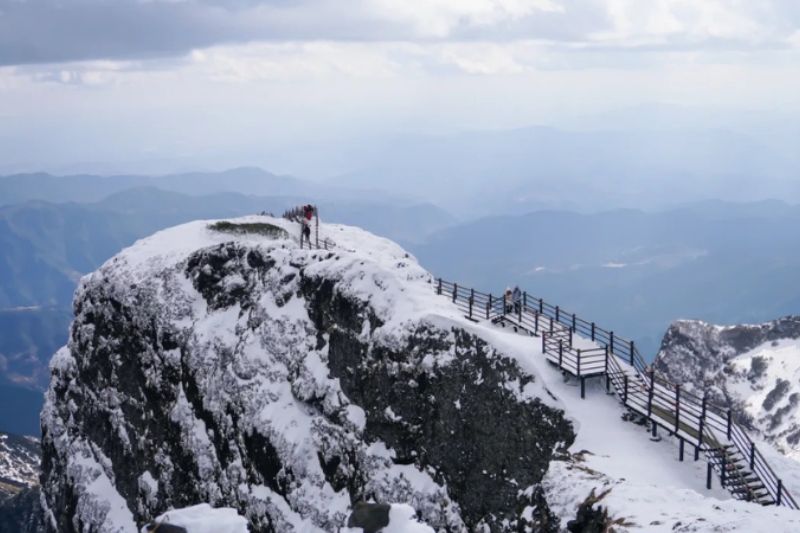 Giới thiệu về Núi tuyết Kiệu Tử Giới thiệu về Núi tuyết Kiệu Tử