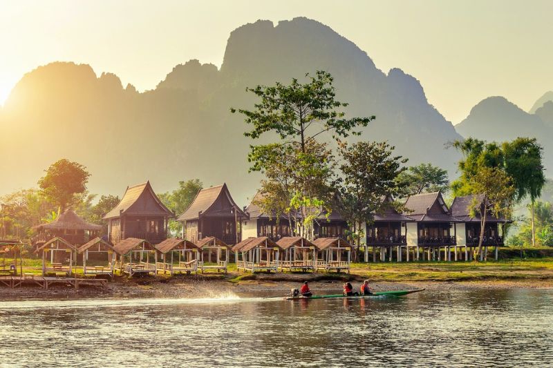 Vang Vieng đẹp như 1 bức tranh Vang Vieng đẹp như 1 bức tranh