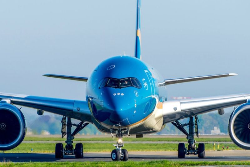 Hiện nay chỉ có duy nhất hãng Vietnam Airlines khai thác chuyến bay tới Điện Biên