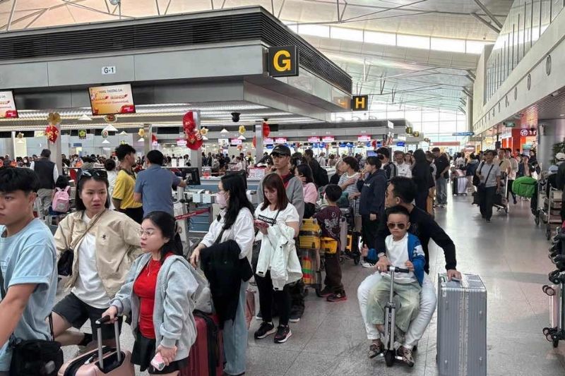 Hạ tầng hàng không quá tải Hạ tầng hàng không quá tải