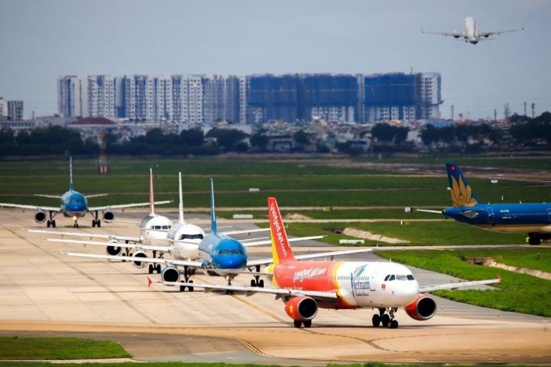 Chi phí khai thác chuyến bay ngày càng cao Chi phí khai thác chuyến bay ngày càng cao